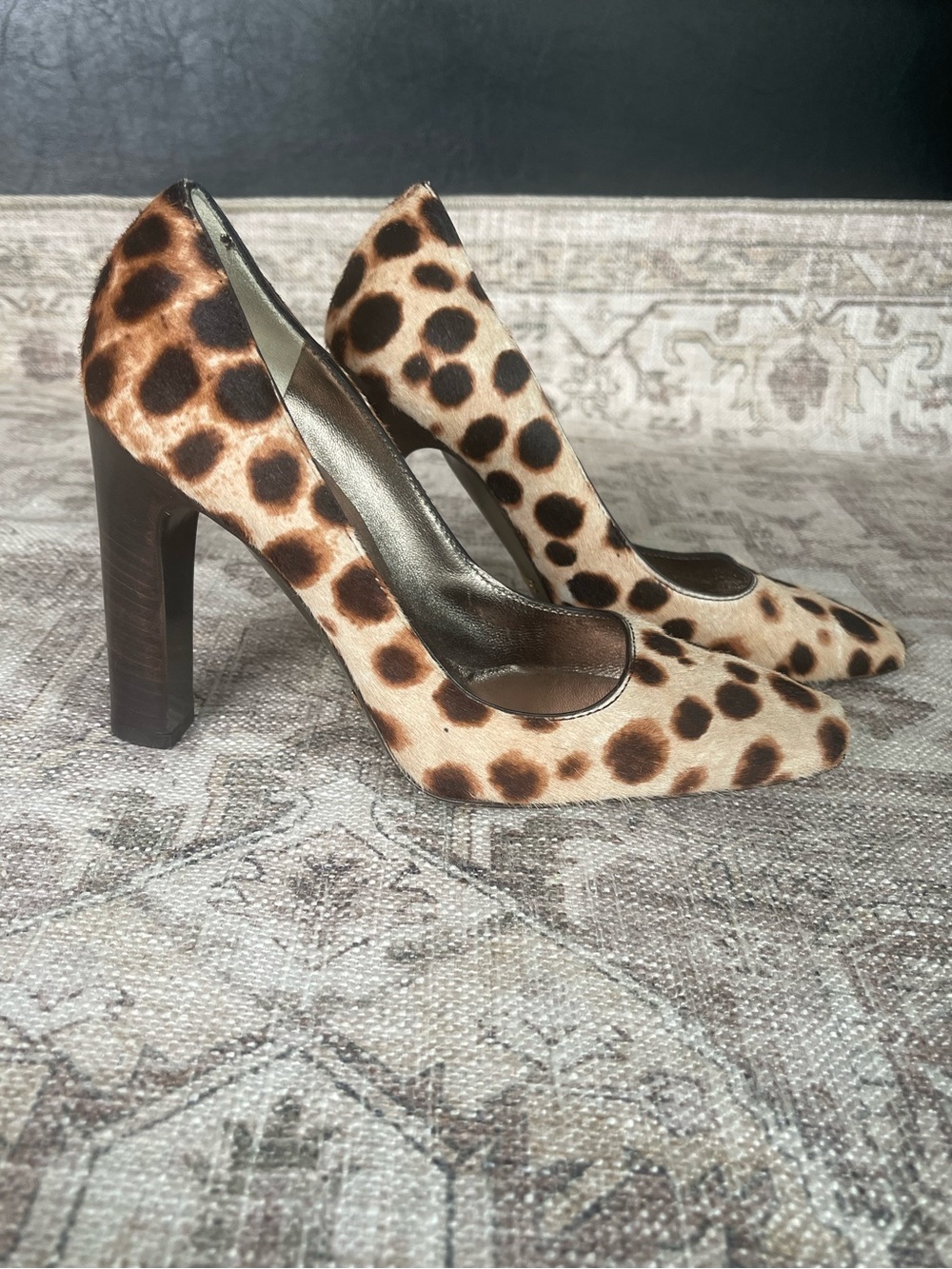 Dolce & Gabbana Y2K 2000’s Leopard Print Pony Chepardo Square Toe Heels - Picture 14 of 14